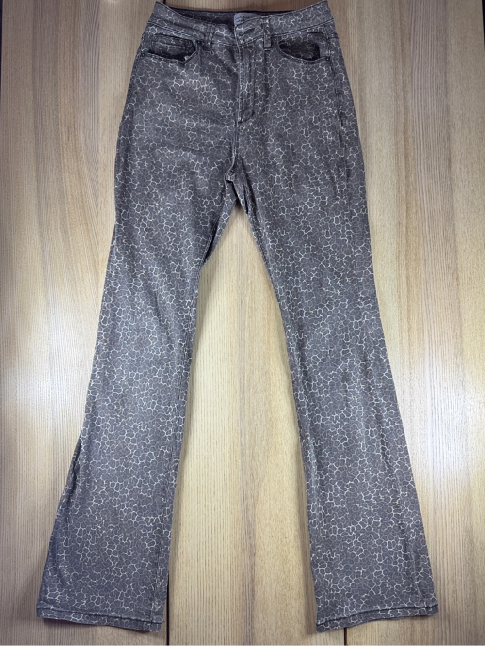 Lovefire Leopard Print High Rise Flare Jeans Grey Brown Animal Print Size 5
